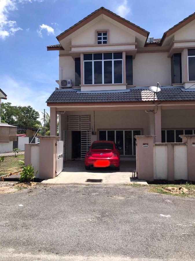 קואלה טרנגאנו Hj Homestay מראה חיצוני תמונה
