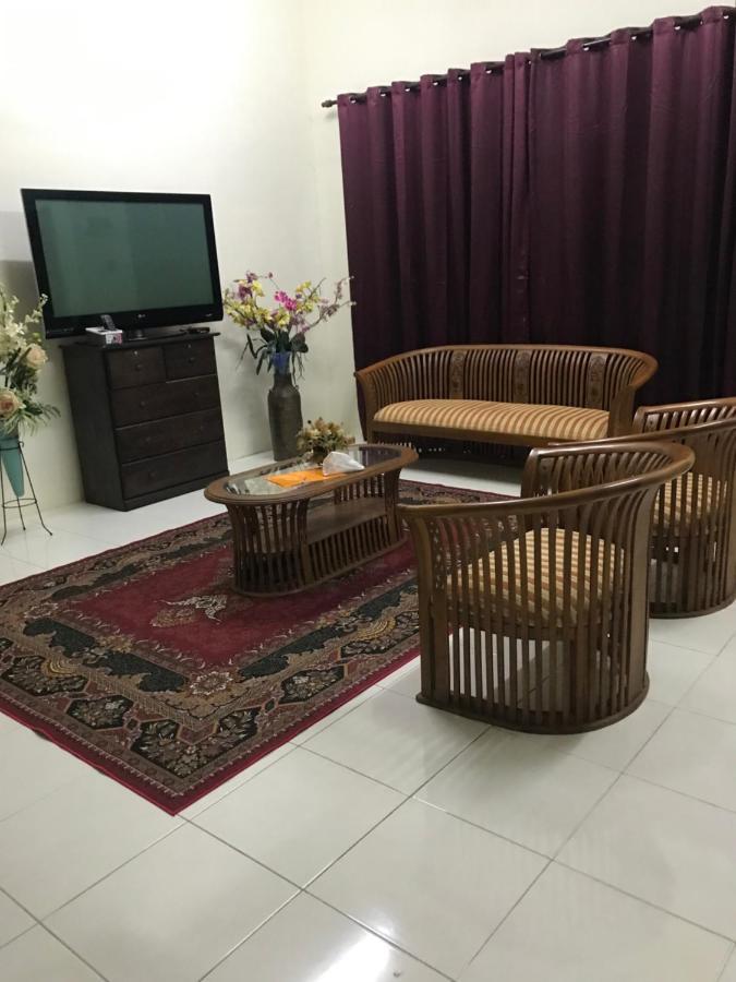 קואלה טרנגאנו Hj Homestay מראה חיצוני תמונה