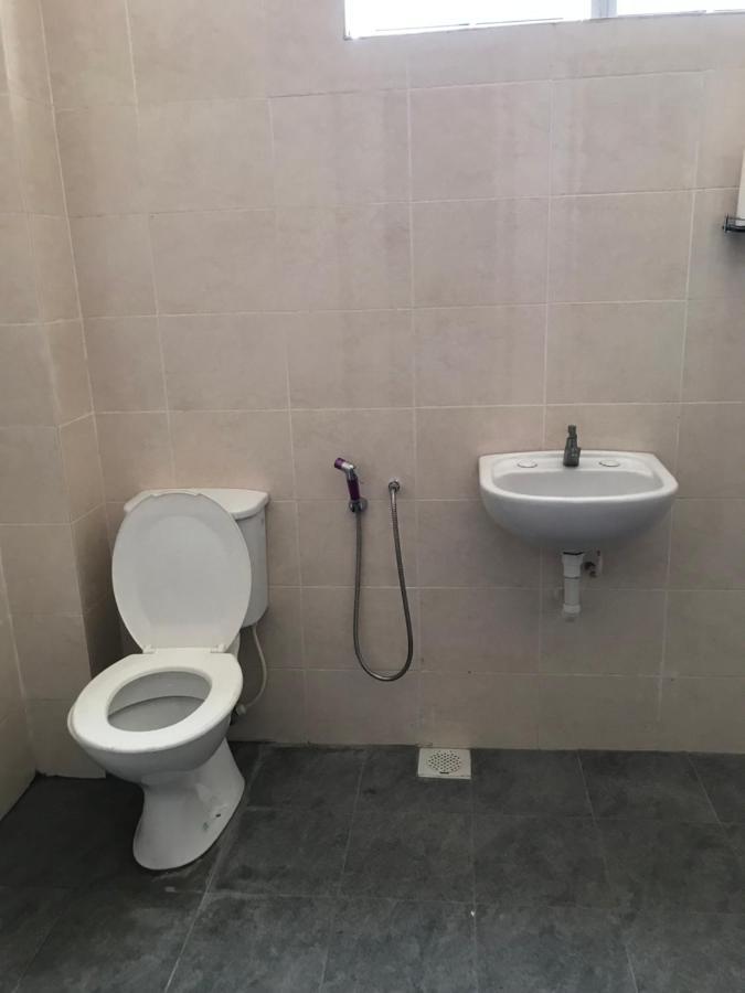 קואלה טרנגאנו Hj Homestay מראה חיצוני תמונה
