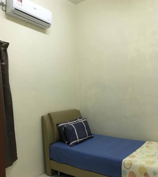 קואלה טרנגאנו Hj Homestay מראה חיצוני תמונה