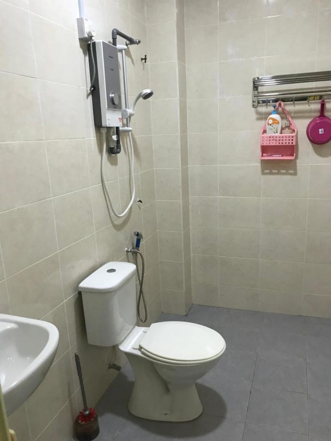 קואלה טרנגאנו Hj Homestay מראה חיצוני תמונה
